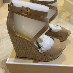 Michael Kors Nude Patent Leather Wedge Heel Sandals NEW Gabriella